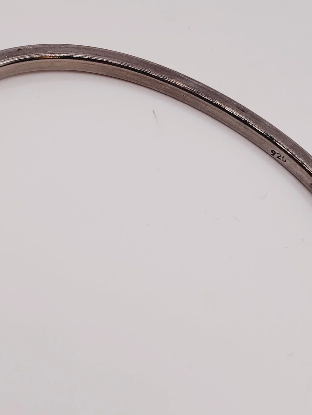 Spiny Oyster Inlay 925 Sterling Silver Hinged Bangle Bracelet